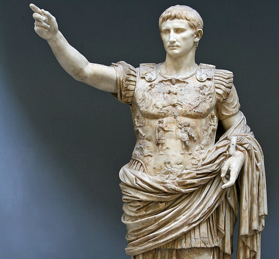 האימפריאליזם הרומי. פסל אוגוסטוס (מפרימה פורטה)